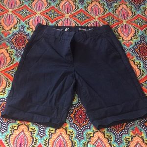 Gap boyfriend roll up shorts size 2